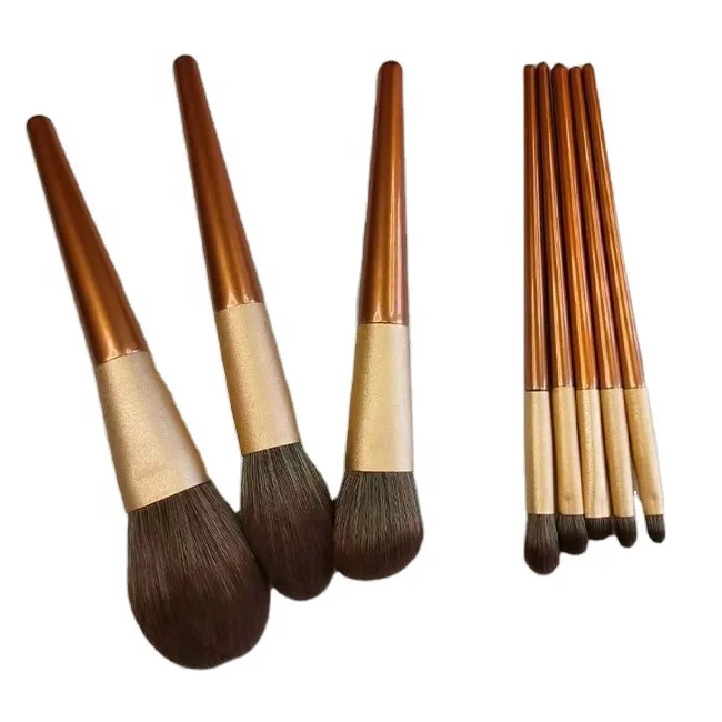 
8 Pieces Orange Origin Makeup Brush Set Long Handle Face Makeup Brushes Flat Top Goat Hair Makeup Brushes 