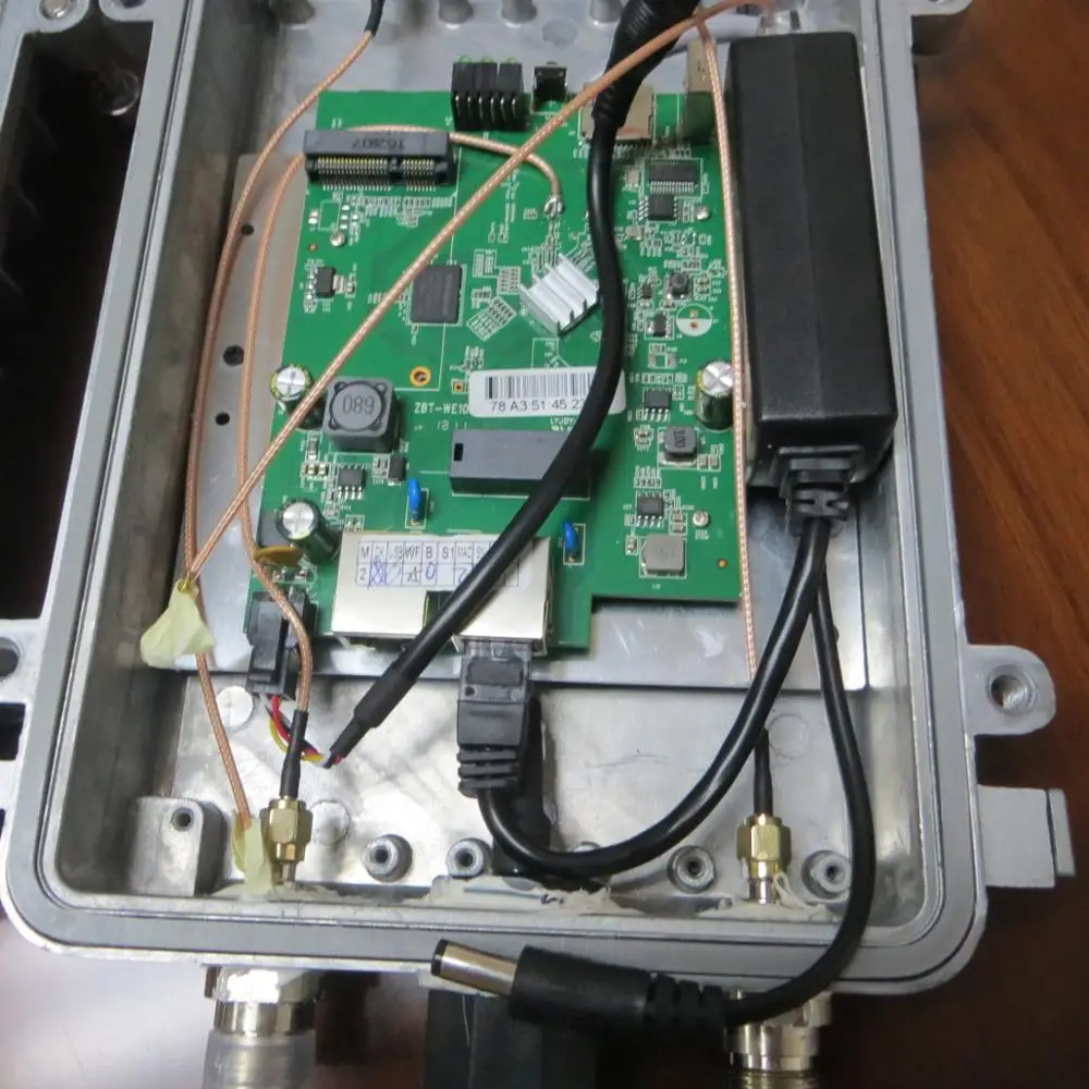 Wifi Router Plastic Injection Molded CPE Housing Network Molding Services Router CPE AP Bridge Enclosure Mold Manufacturing