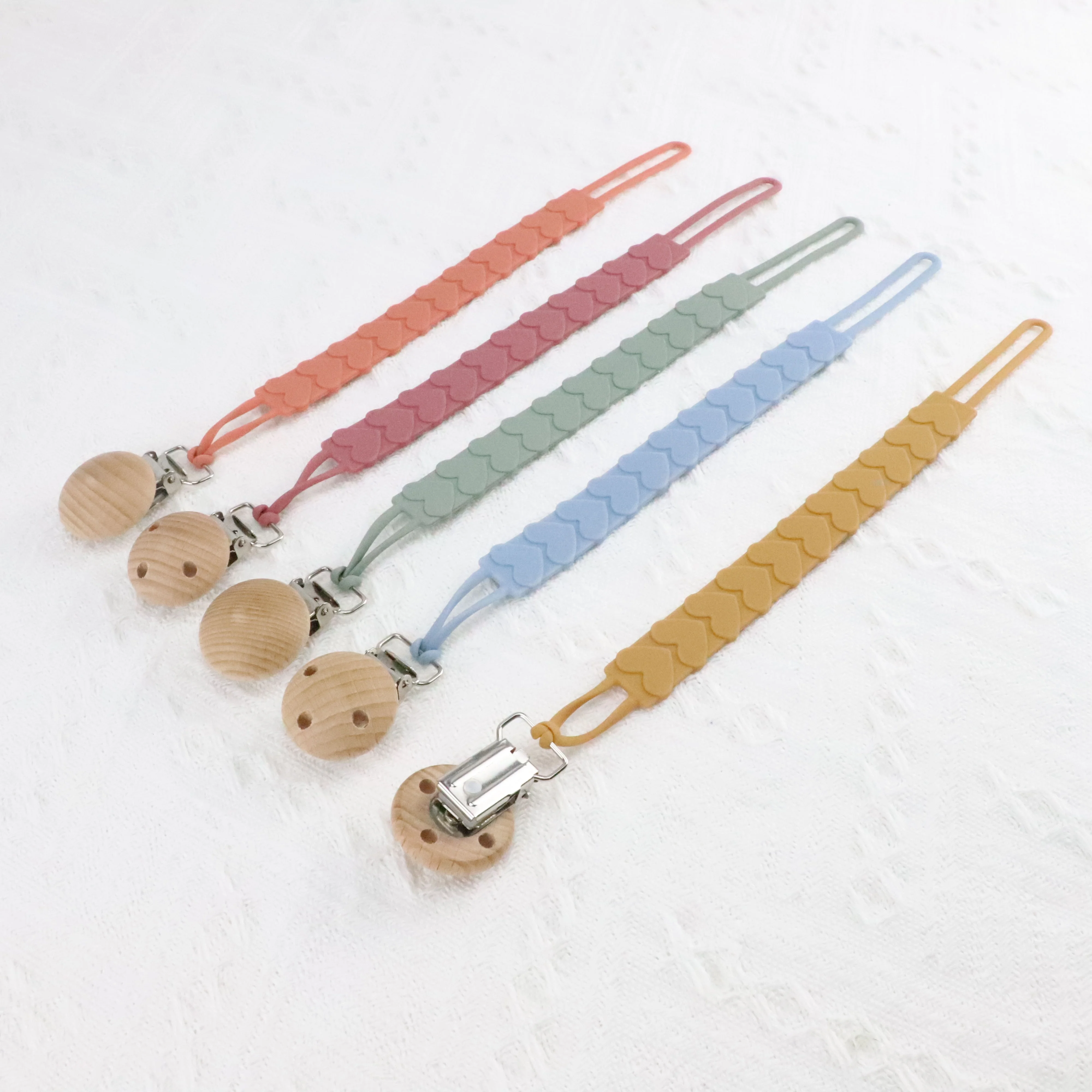 Hotting Selling Pacifier Hold Nipple Clips Chupetas Silicone Baby Pacifier Chain