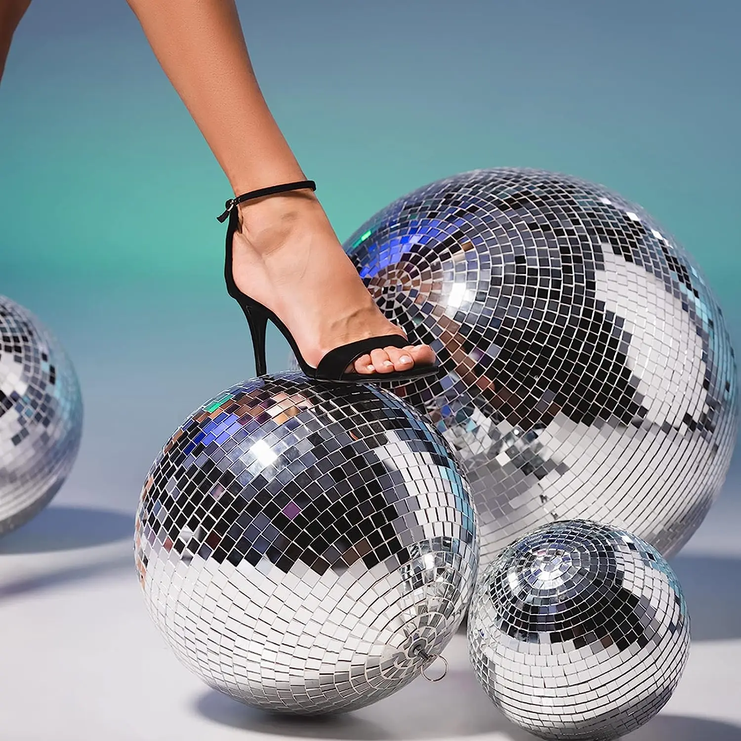 Manufacturer Supplies Custom Size Bar Party Light Wedding Decoration Prop Extra Large Disco Ball