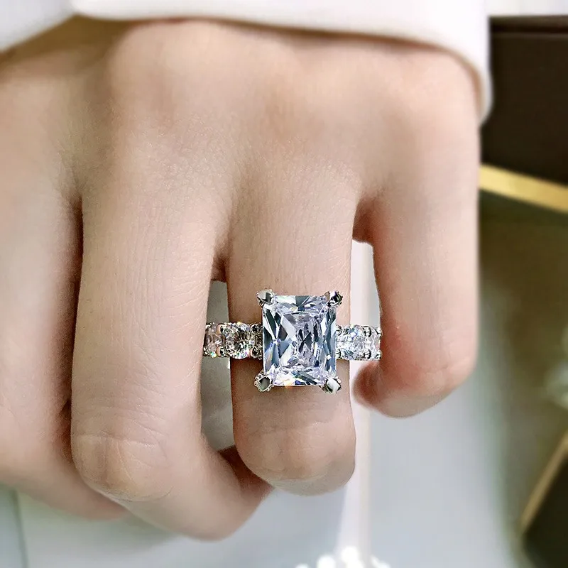 High Quality S925 Sterling Silver 925 Rectangular 5 Carat Artificial Diamond Zircon Engagement Wedding Ring Women Jewelry
