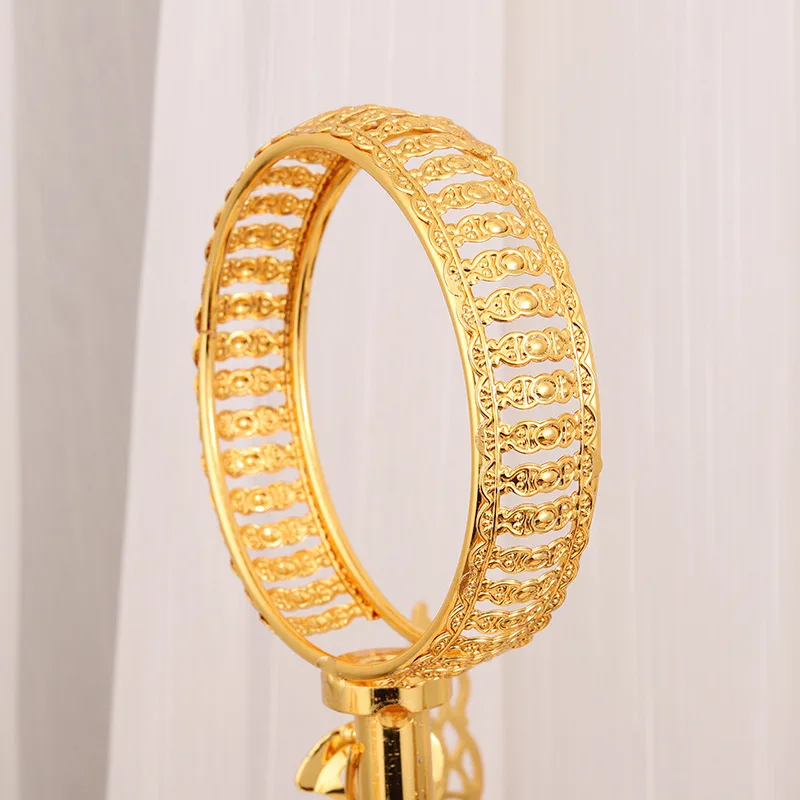 Table Wedding Display Decorative Gold Silver Deco Plated Round Dry Fruit Candy Box Table Display Serving Candy Tray 6 Bays