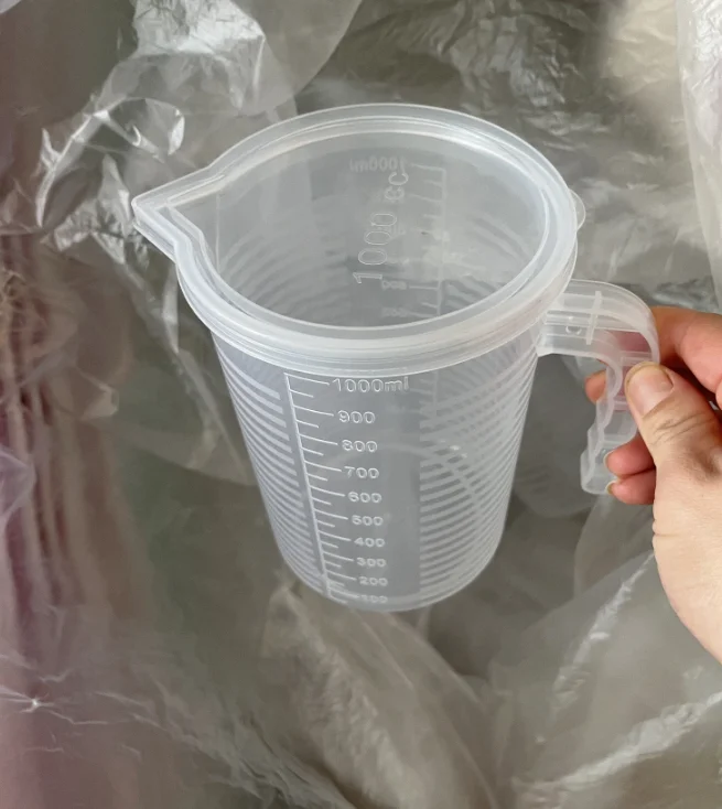 5ml-5000ml plastic lab graduated measuring cup Large capacity household measuring cup, beaker with lid
