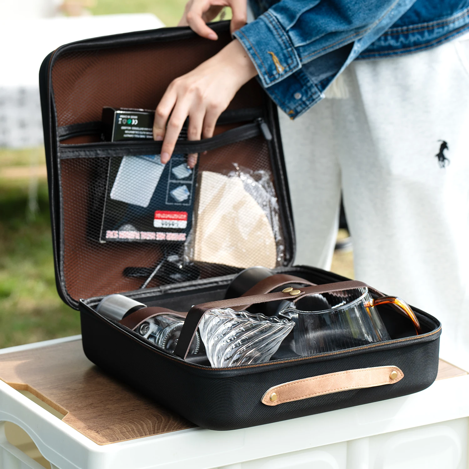 Coffee&tea Tools Arabic style Handbag Pour Over Gift Kit Coffee grinder ceramic burr Set Bean Grinder Coffee Set Gift Box