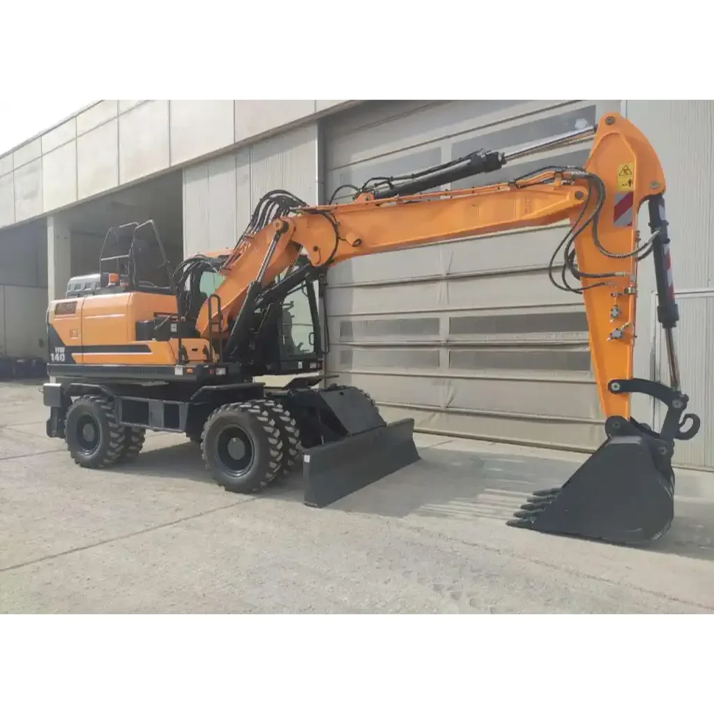 Advanced Hydraulic Excavator Wheeled HW140 Small Excavator Tyres 14ton Digger Earthmoving Machine for Sale