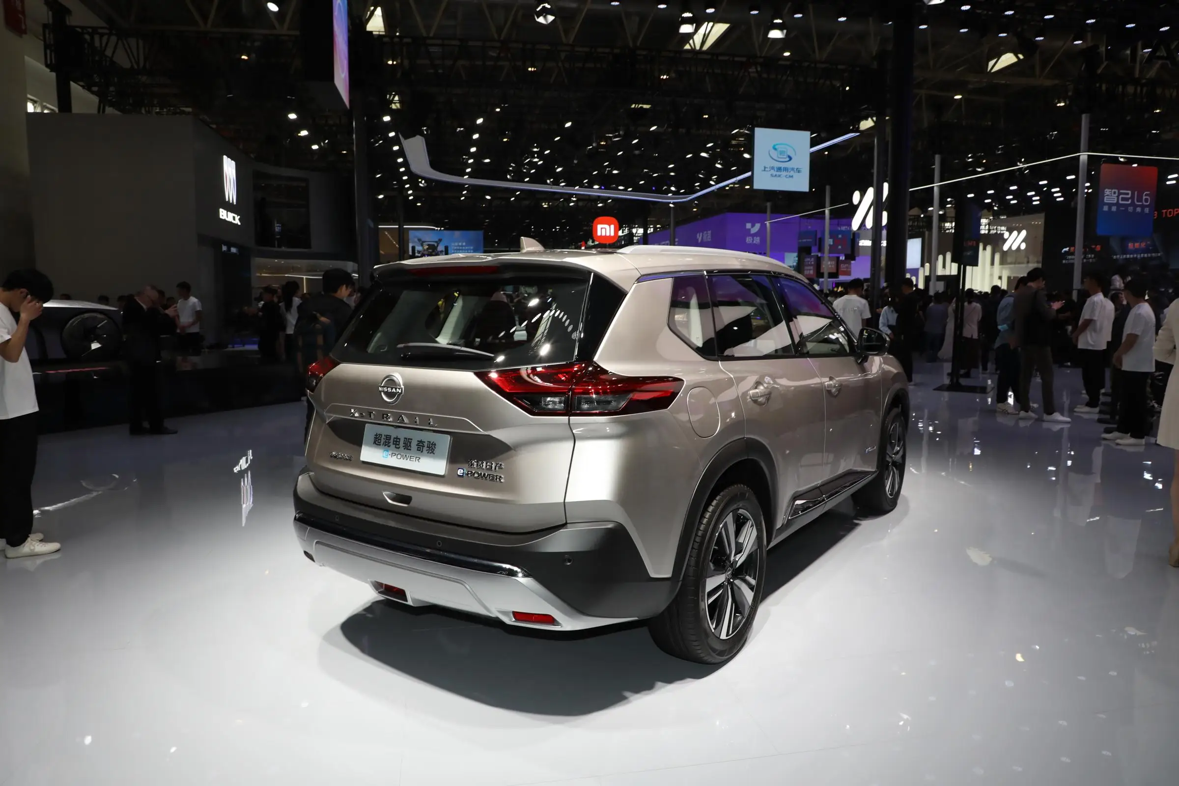 New Trends 2024 new model Nissan X-trail Gasoline electric drive Car 5 seats Dual motor 4WD SUVnew energy vehicles