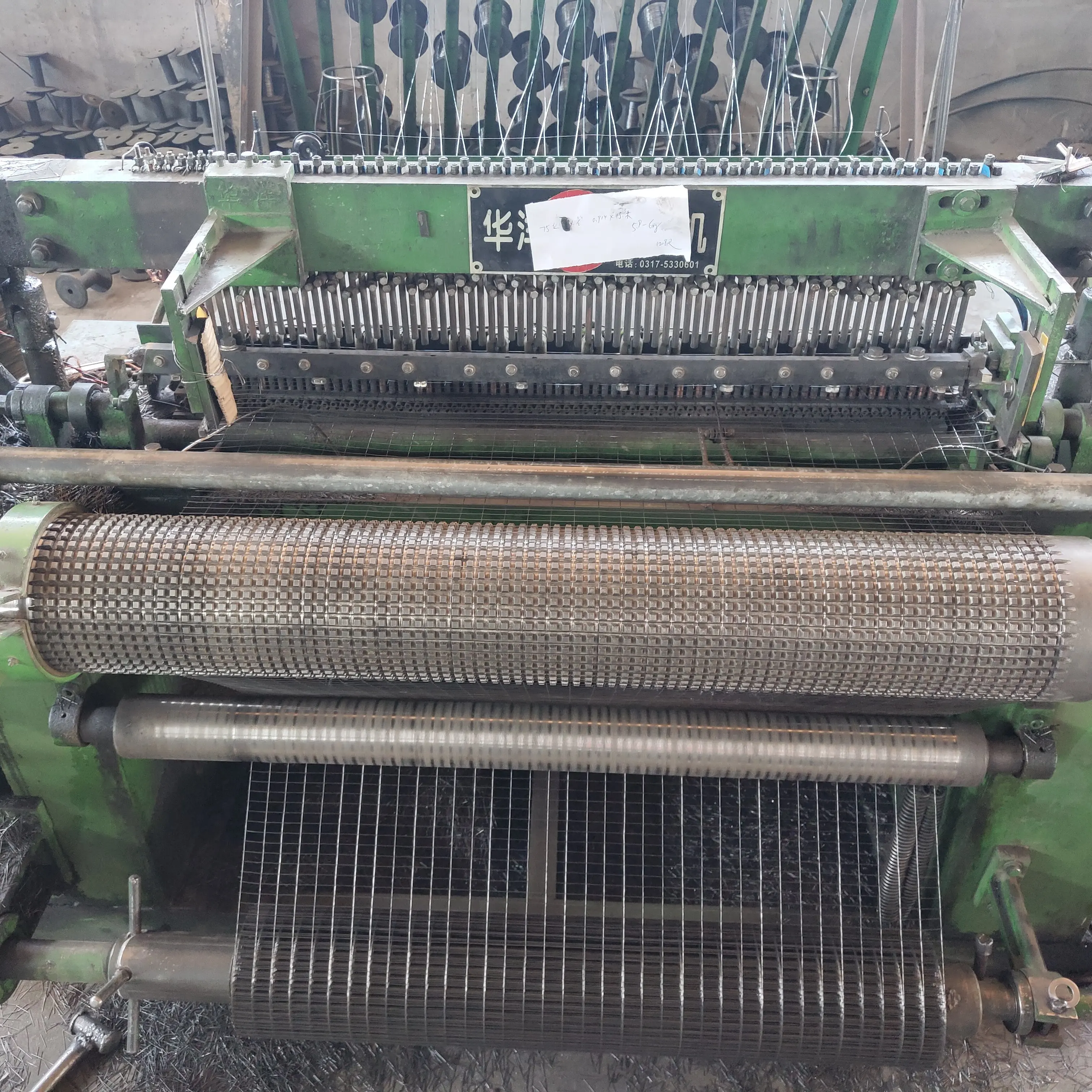 grillage galvanize pour lapins grillage de poulet  treillis metallique soude welded wire mesh galvanized wire mesh