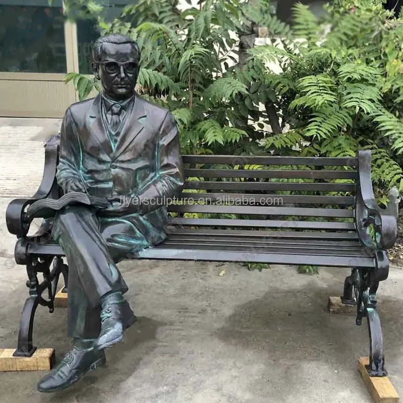 Stunning Modern Art Hand Carved Life Size Bronze Statue Musician for Garden Decorative Display