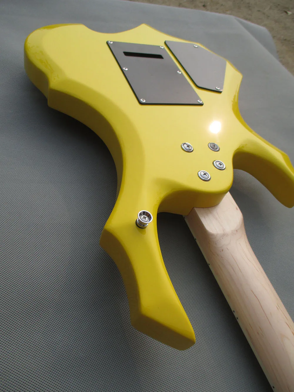 Oem acrylic full size adults musicman electric guitare 6 strings electric guitar made in china factory