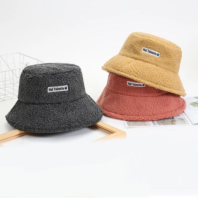 Wholesale New Trend Embroidery Winter Warm Lamb Wool Cute Fashion Sherpa Plush Fisherman Hat Bucket Hats Women