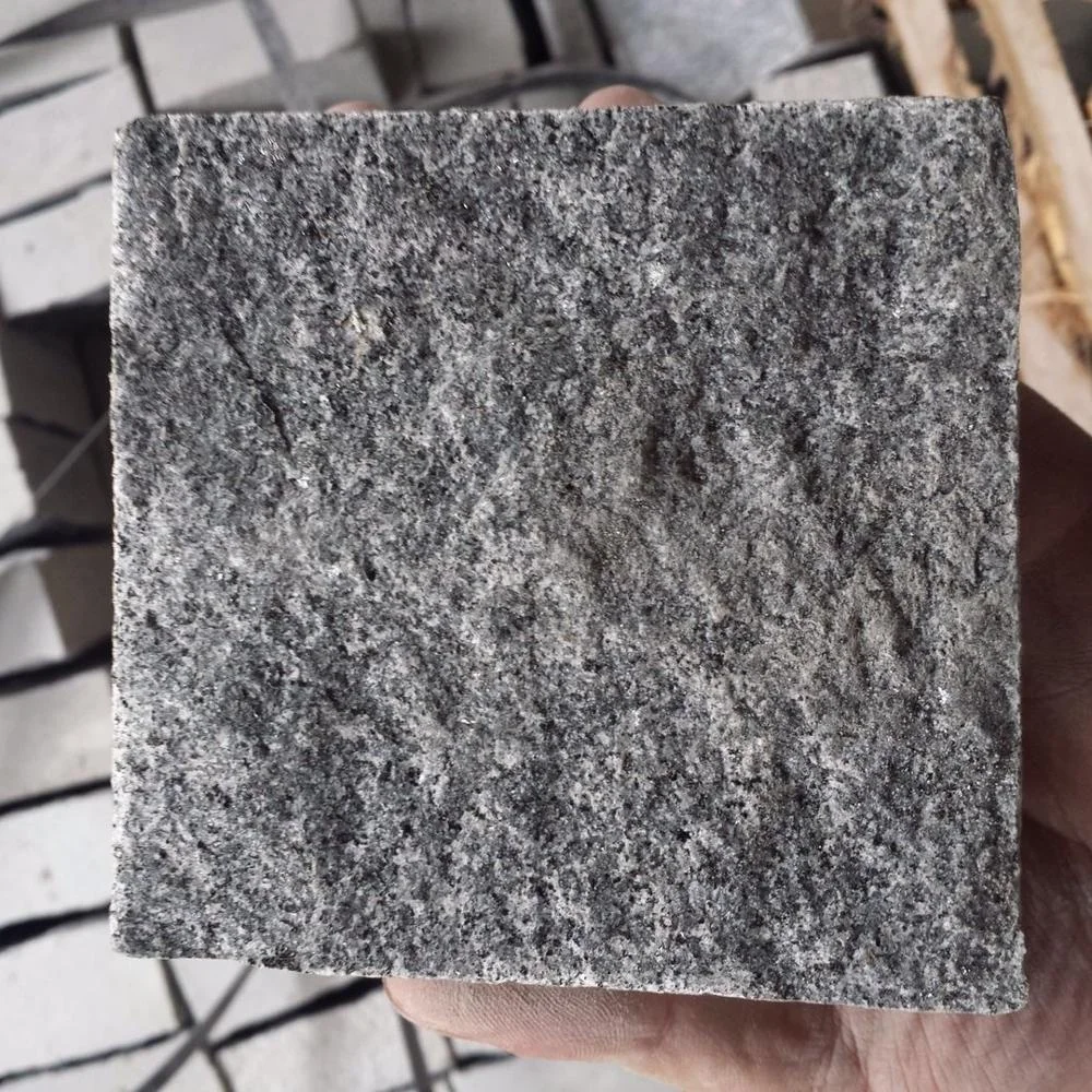 Natural G654 Grey Granite Cobblestone