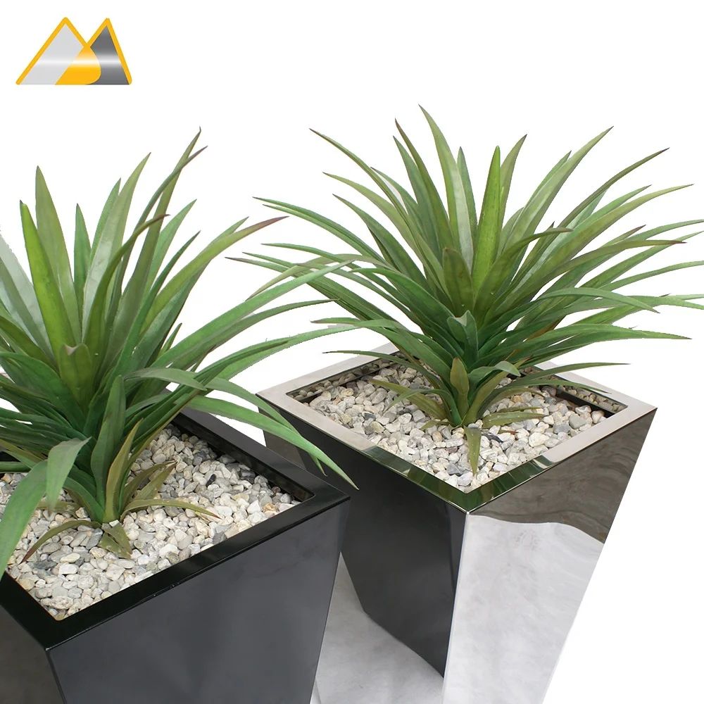 Tall Garden Planters And Pots