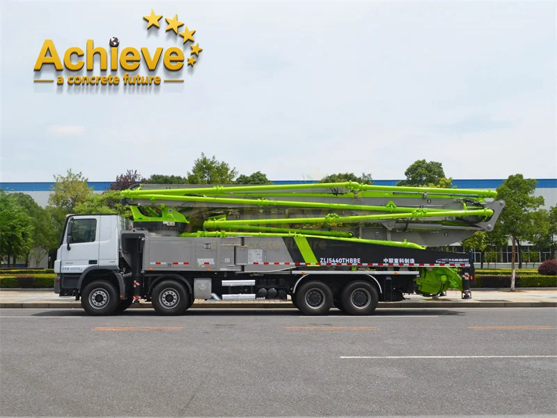 Used Hot Product 56X-6RZ ZOOMLION 56M Boom Concrete Pump Trucks With Low Price for Sale