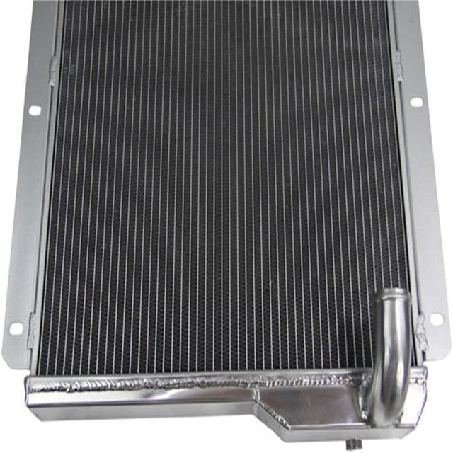 Hot selling  Classic  car radiator for  suitable  for  Chevrolet Suburban (1941 - 1946)