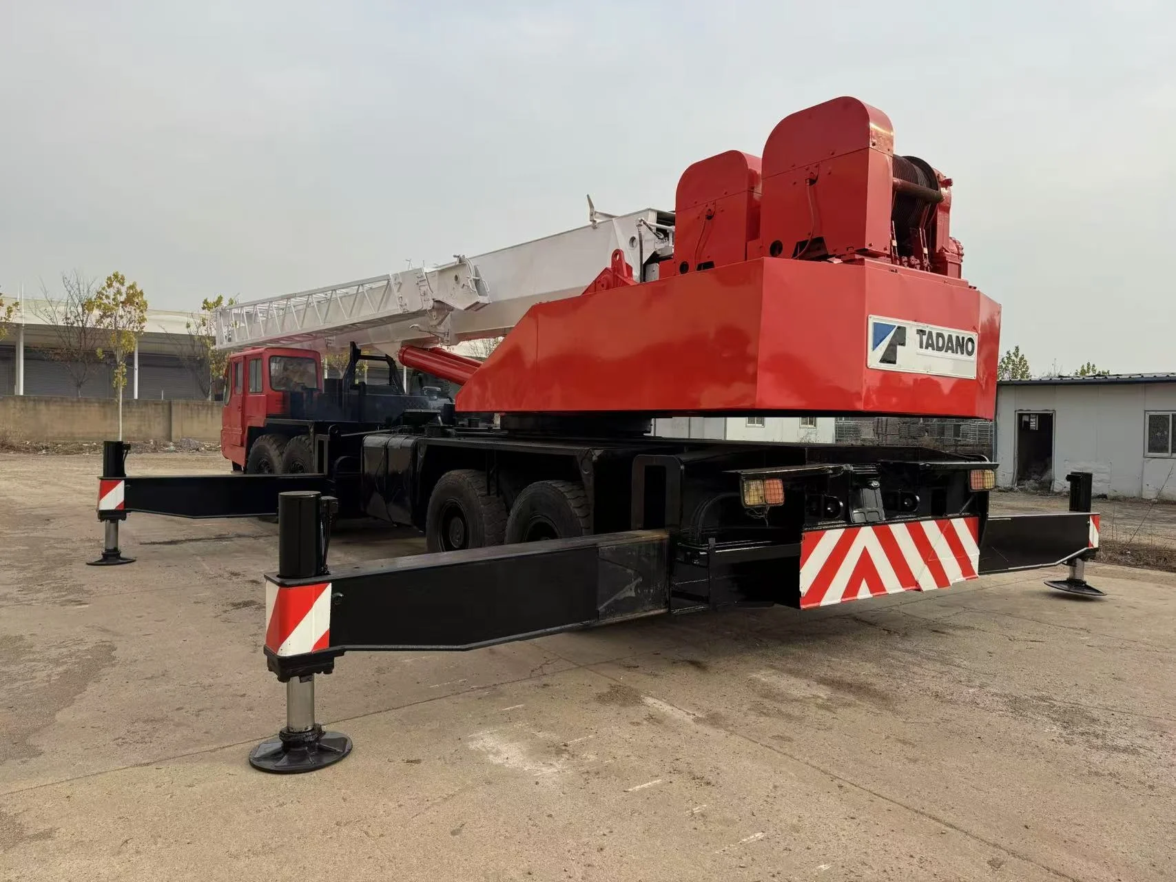 Высококачественный Подержанный Автокран tadano 70ton TG700E мобильный автокран по хорошей
