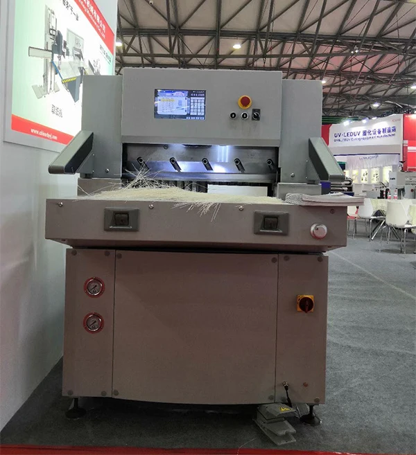 QZYK680DL-10 small program control hydraulic guillotine business name card cutter machines for small businesses