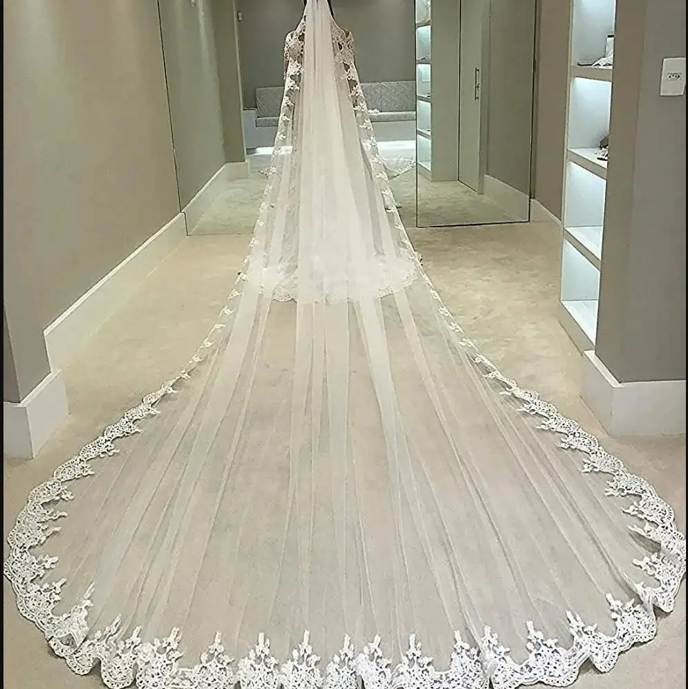 2024 Vintage 3M 4m 5M Meters Long Cathedral Wedding Veils One Layer Hair Accessories Lace Appliques Veil With Comb