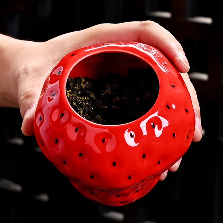 Wholesale New Strawberry Ceramic Tea Can Fruit Ceramic Storage Can Home  Sealed Storage jar