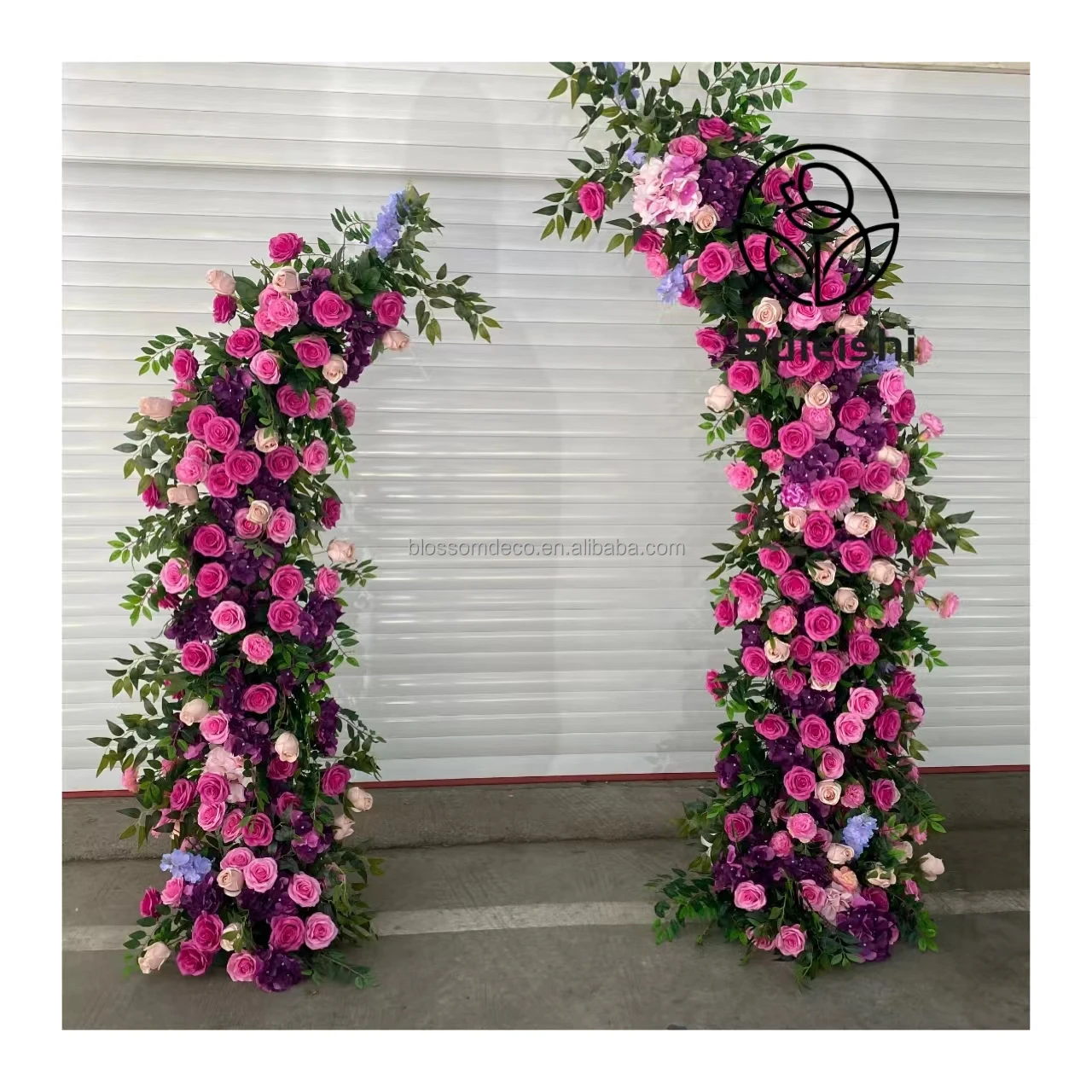 Square heart shape horn Flower arch Floral wedding arch wedding entrance arch with flowers
