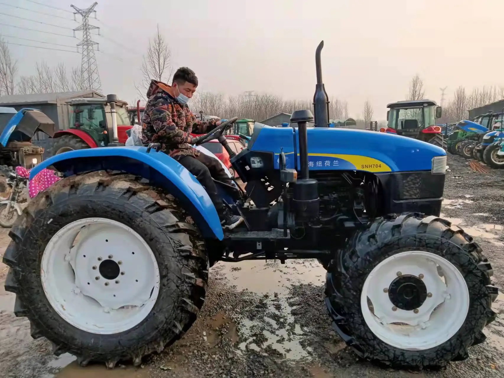 Farming Tractor SNH 704 Agriculture Hot Sale 70HP 4x4  Mini Tractor  High Quality for Sale
