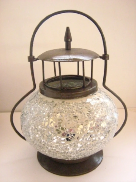 Red Crackle Glass Mosaic Lantern/Outdoor Hurricane Candle Lamp