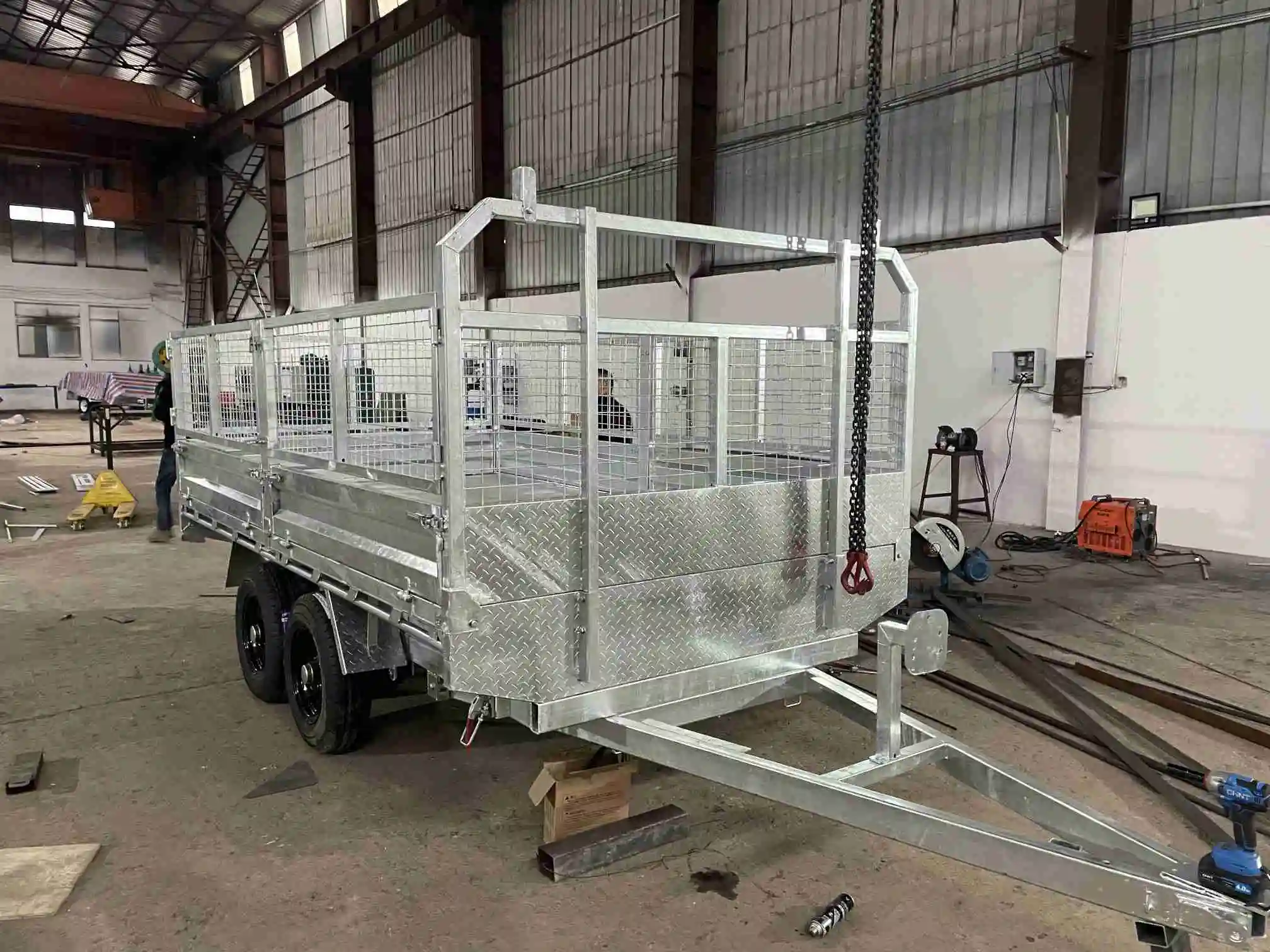 3000kg Tandem Axle Galvanized Flatbed Trailer 10x6 10x7 12x7 with Drop Sides and LED Lights Steel Material for Cars