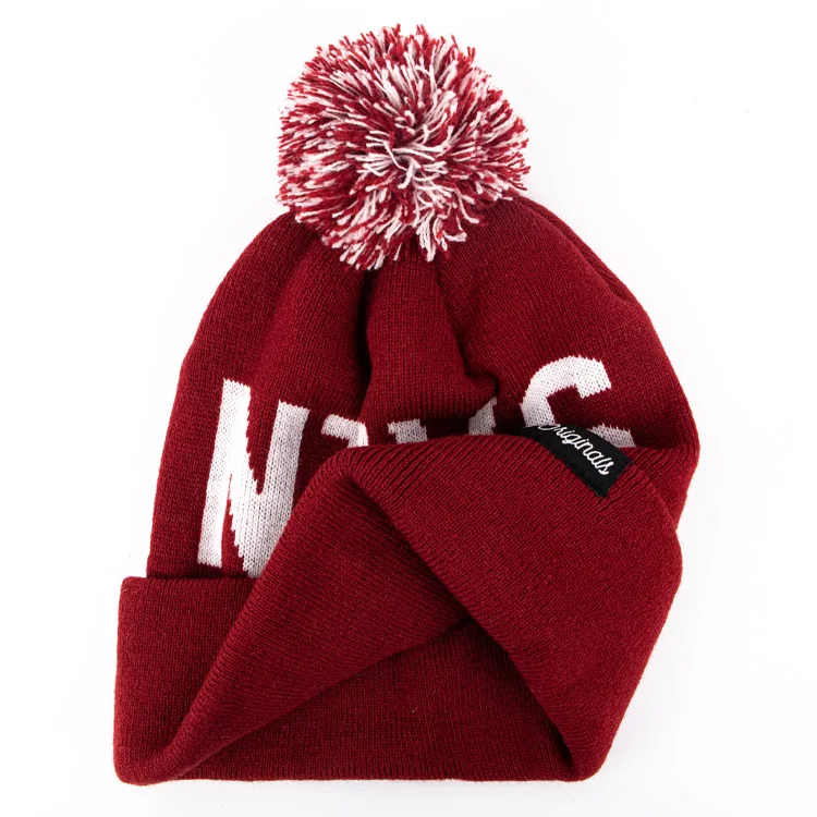 Winter Warmly beanie cap Custom acrylic knit woven label Faux Fur Pom Pom Beanie Hat
