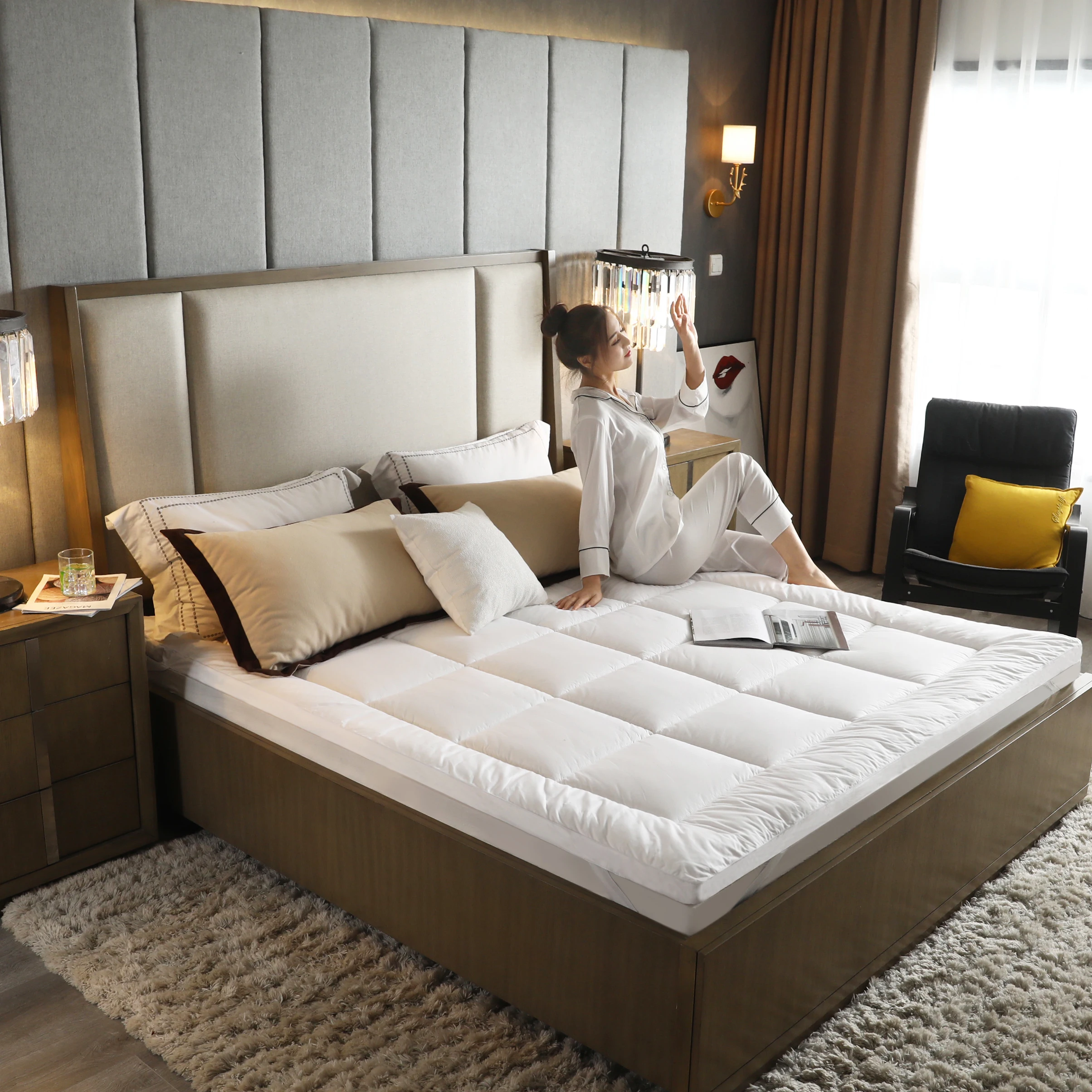 High-end three-dimensional comfortable mattress hotel home protective mat non-slip mat is soft and comfortable wholesale