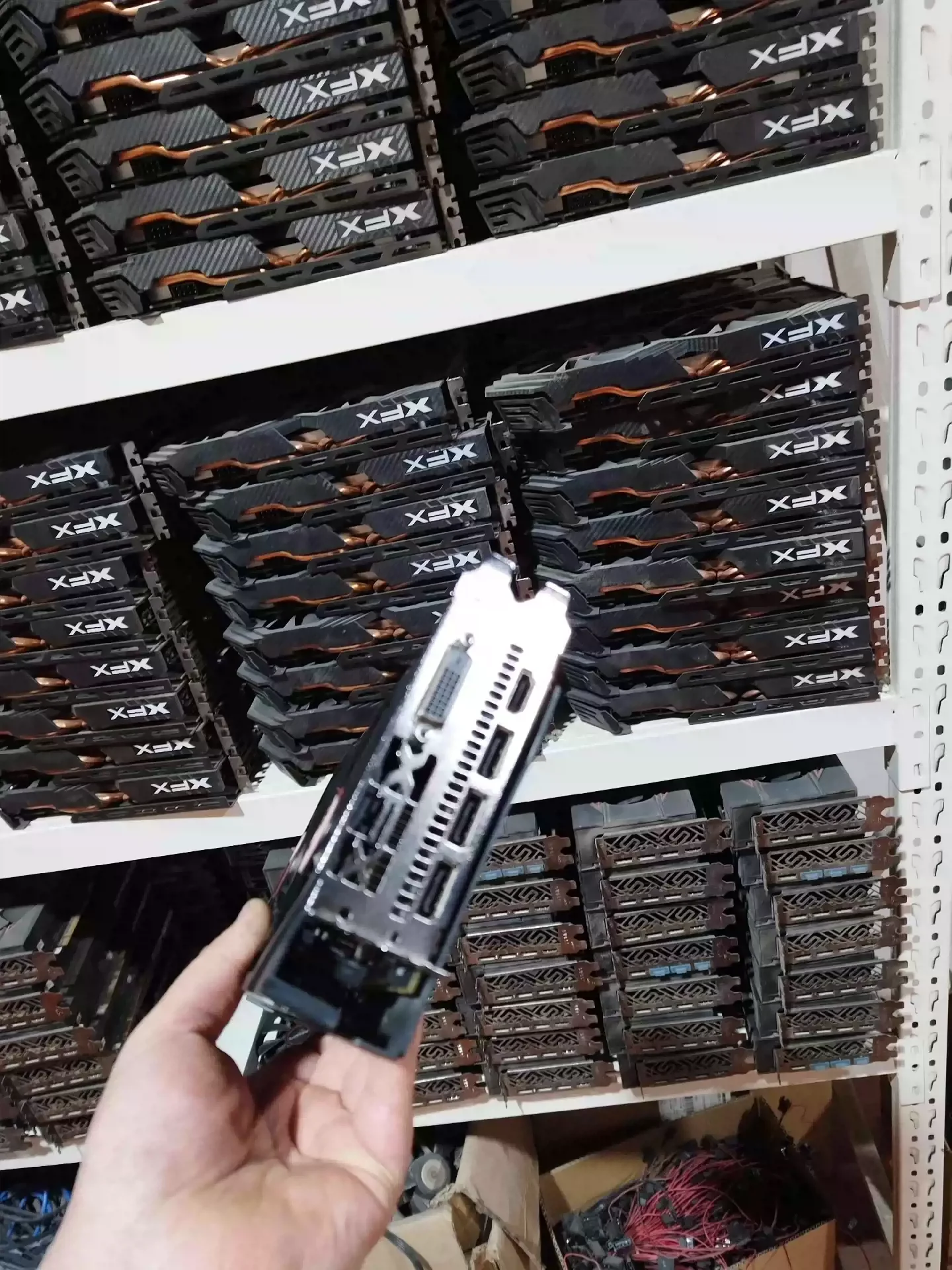 Wholesale AMD Radeon RX 590 8GB GME GPU XFX RX590 RX 580 8GB Used Graphics Card For Gamers