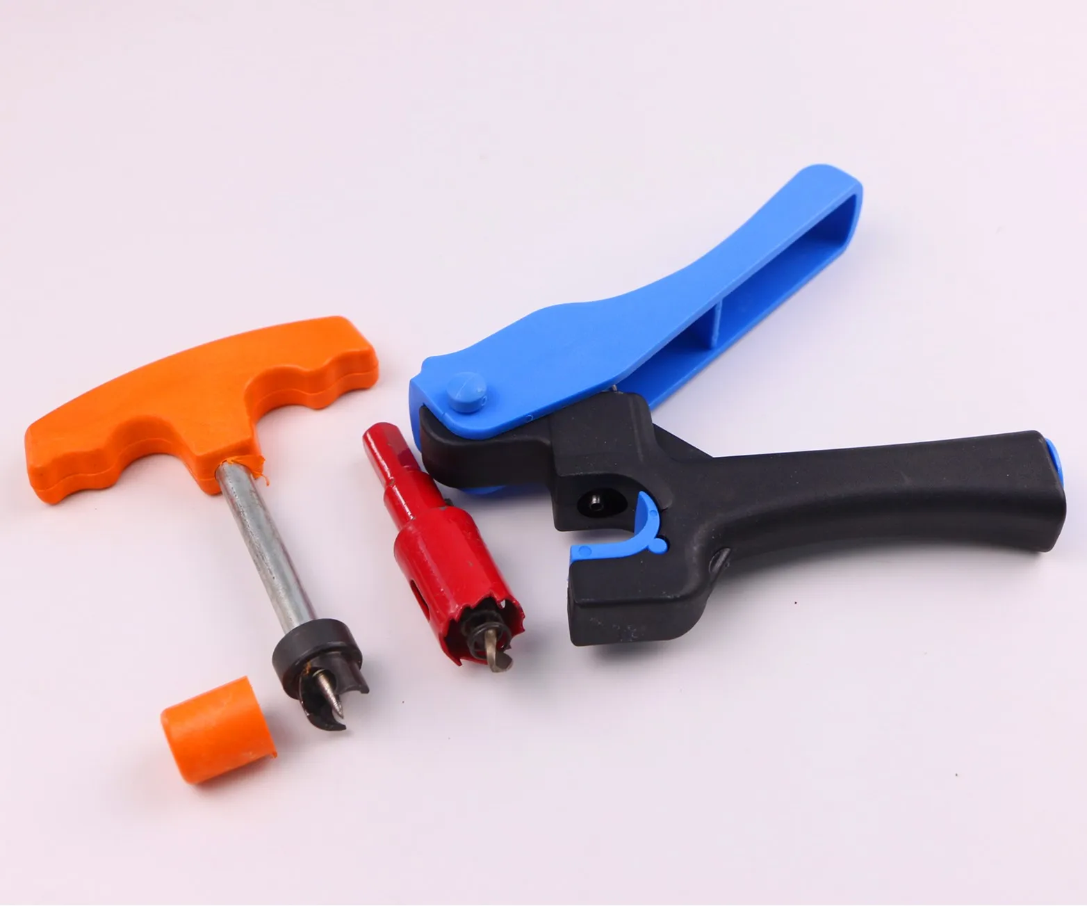 Drip irrigation hole puncher water pipe puncher