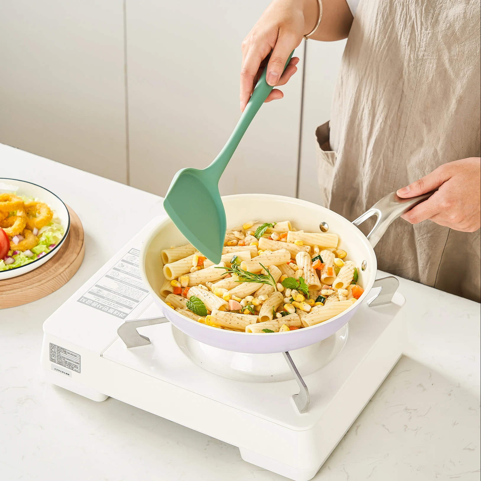 Latest Design   Ceramic Coating 24cm Frying Pan  Kitchen Cookware  Stainless Steel Induction Fry Pan