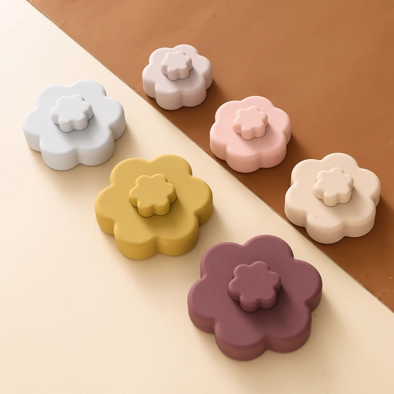 New Sale Food Grade Silicone Flower Stacker Baby Toy Early Education Toy  Color And Size Cognition  Inspire Growth And Have Fun