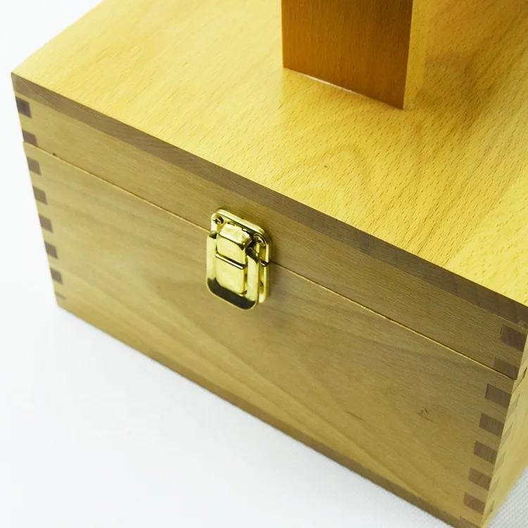 Wholesale 11pcs Accessories Wooden Box Shoe Care kit