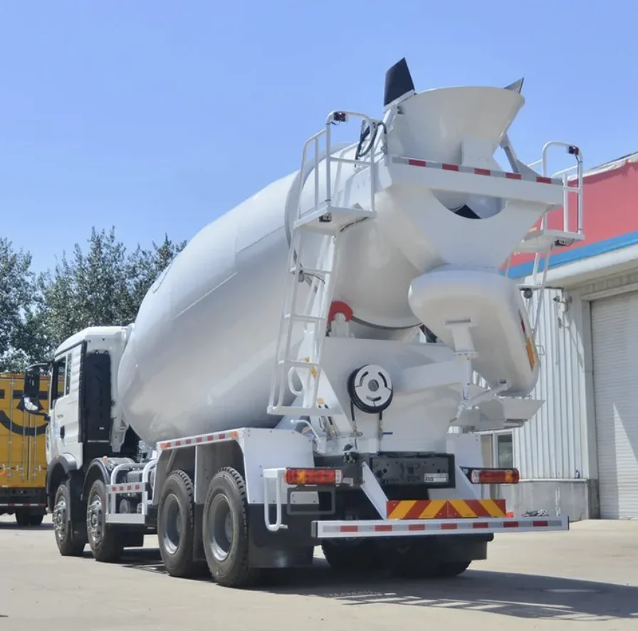 SINOTRUK HOWO 8x4 Concrete Mixer Truck Best Self-Loading Mixer Truck New or Used Cement Mixing Machine For Sale In Ethiopia