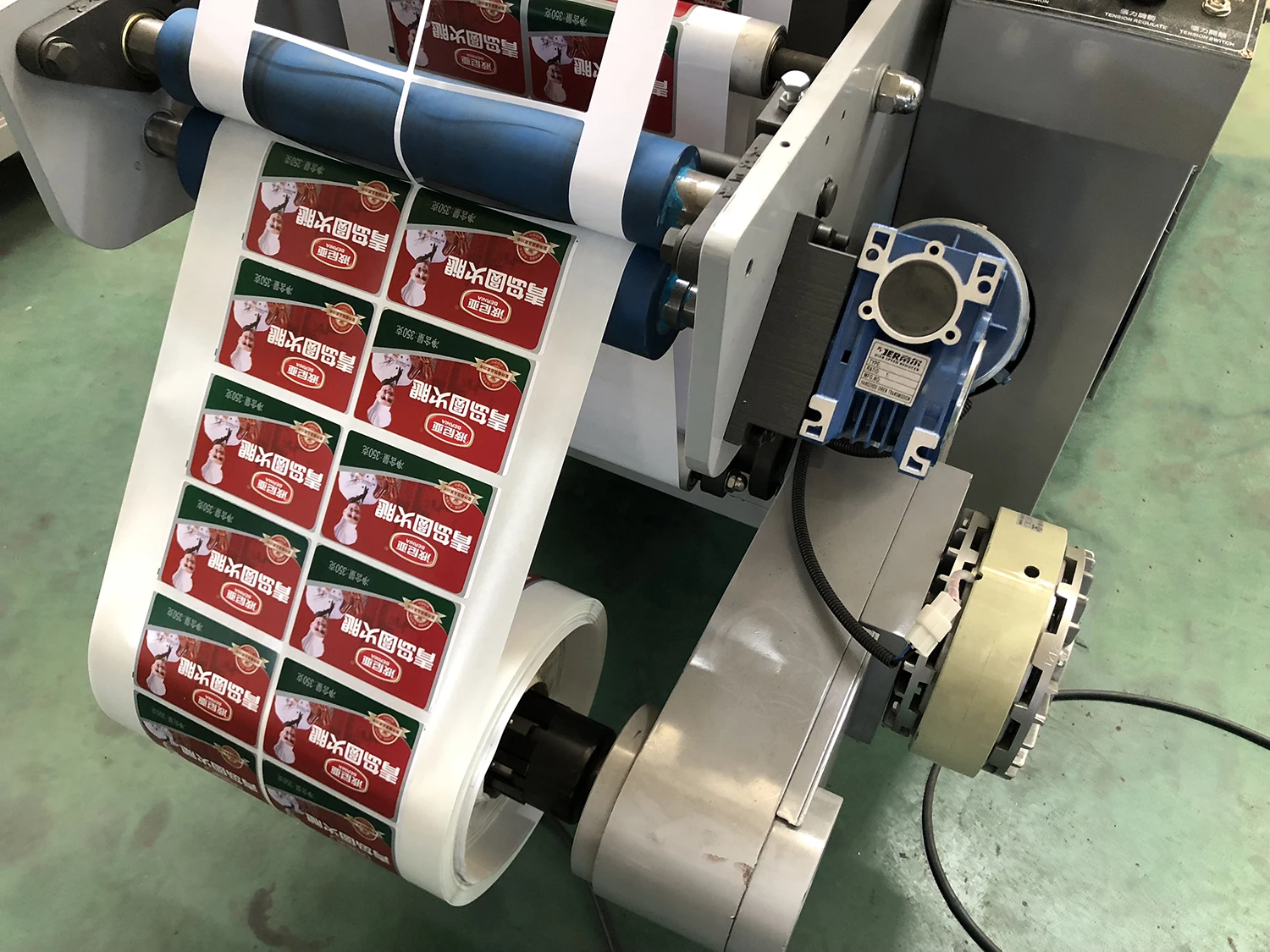 WQM-320G Automatic Flatbed Label Die Cutting Machine with Hot Foil Stamping Device