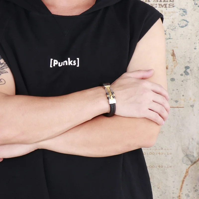 New fashion jewelry stainless steel metal rivet punk style magnet buckle leather bracelet