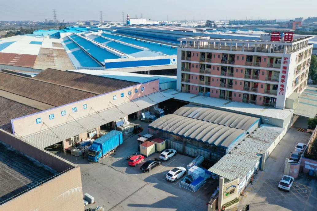 Customised Modern Luxury Portable Toilets From China for Outdoor House Bedroom Hospital Use Manufactured High Quality Containers