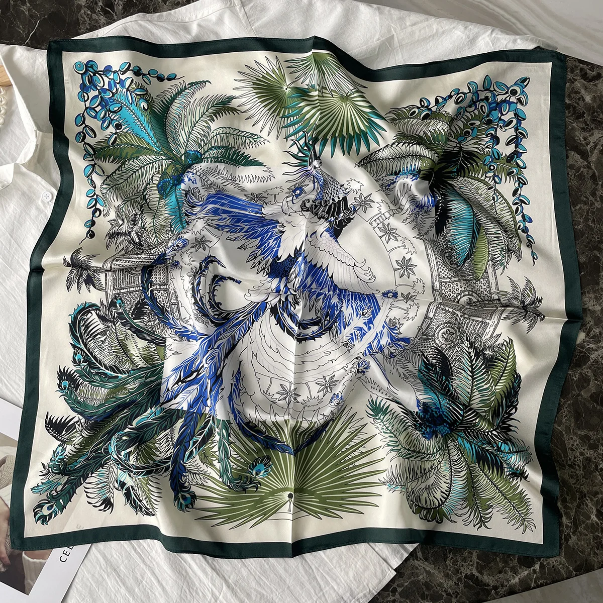 Fashion Foulard Custom Digital Printing Square Silk Scarves 100% Chinese Silk Scarf