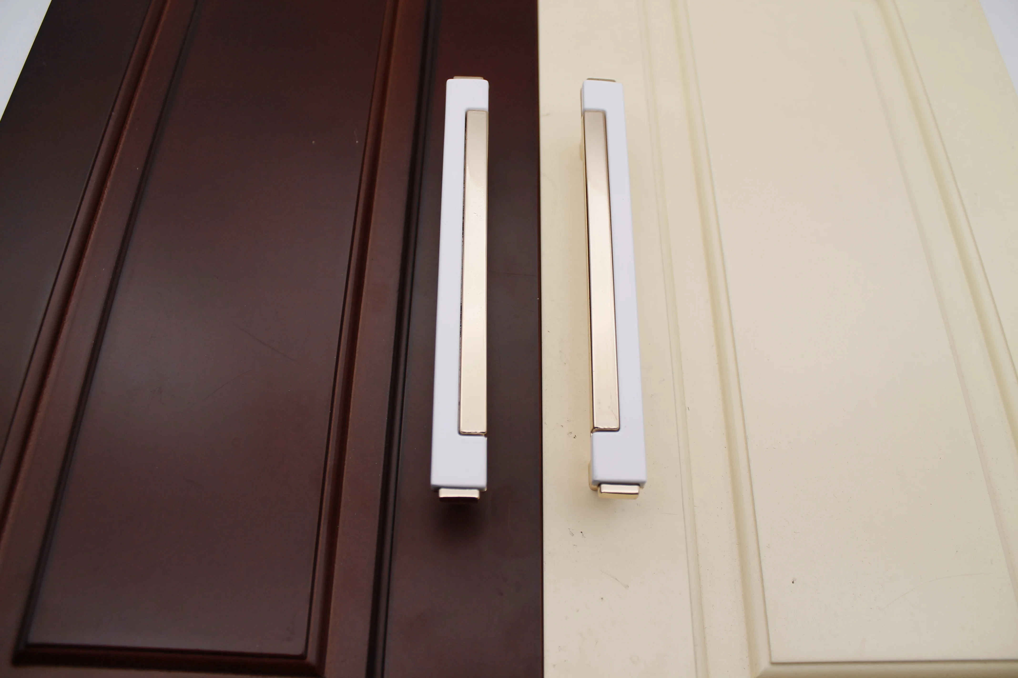 China Factory Direct Furniture Luxury Hardware Zinc Alloy Kitchen Cabinet Handle knob