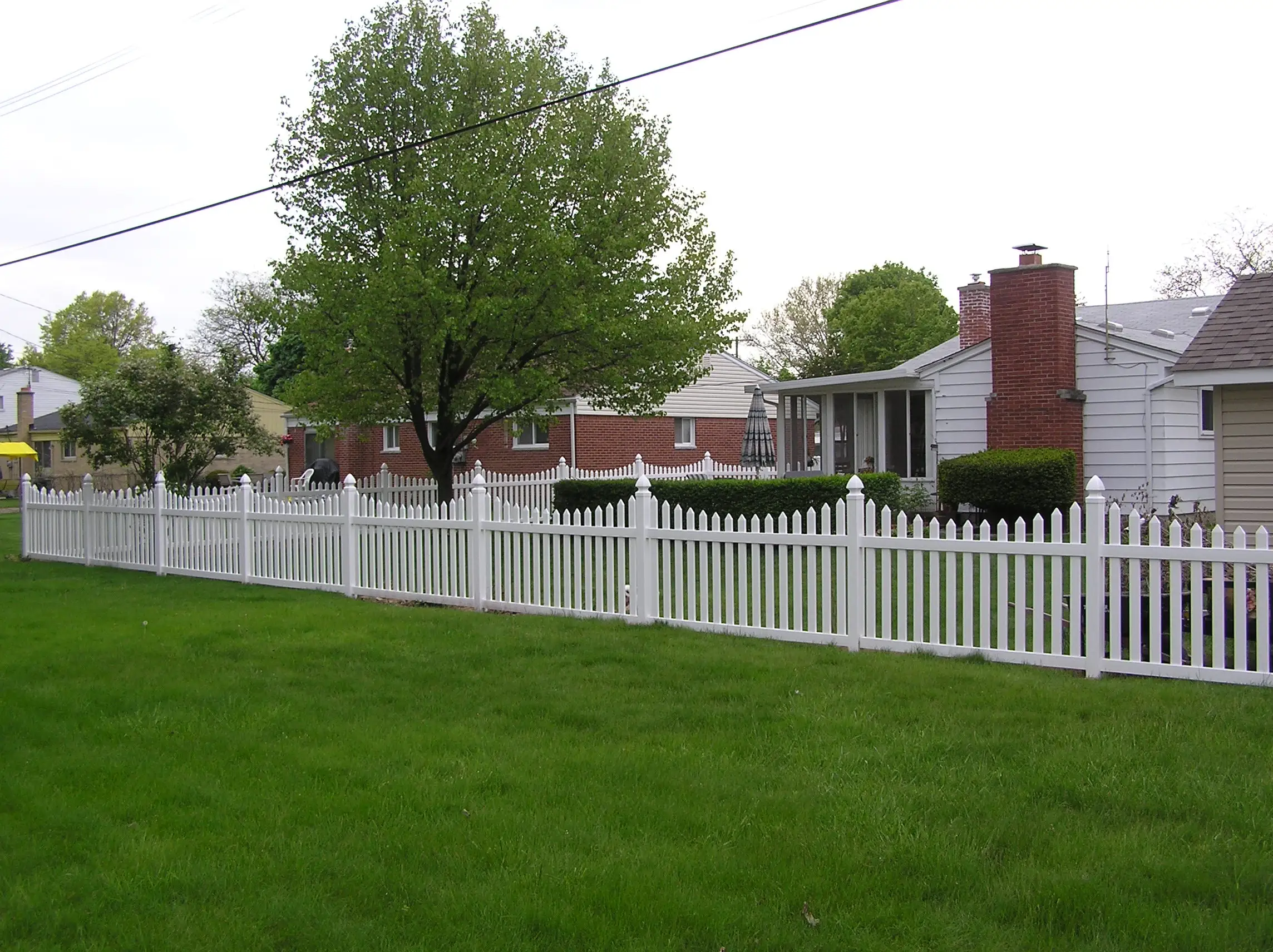 4*8 white vinyl picket fence, white PVC decorative garden fence ,pvc plastic fence