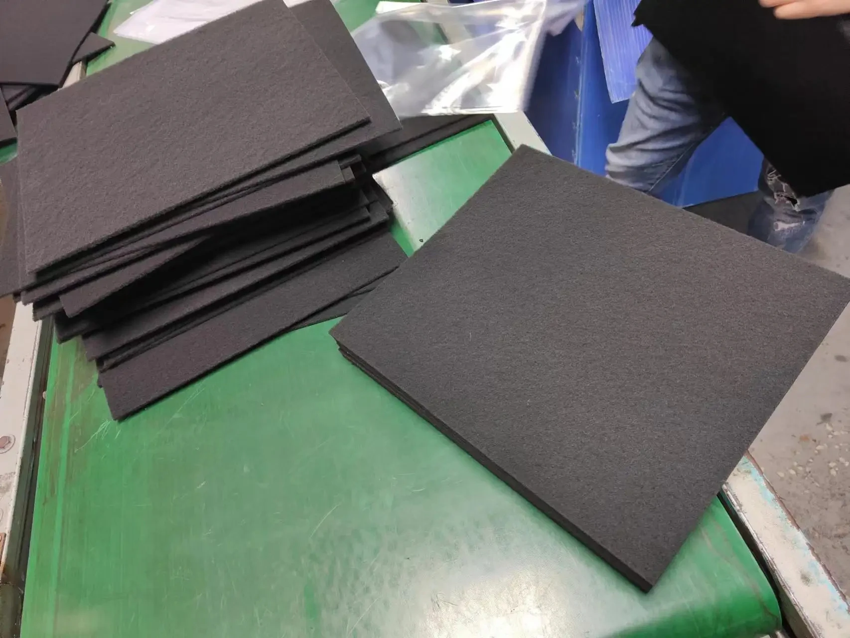 Carbon Pad 16 x 48 for Charcoal Sheet fits Range Hoods Furnace Filters, Food cycler filter Kitchen Compost Bins Replacement