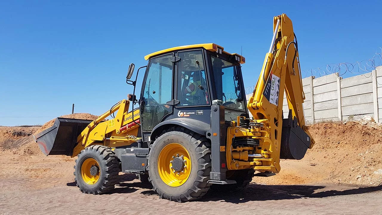1CBM Bucket Backhoe Loader CLG777A with Top Tyres and Top Engine