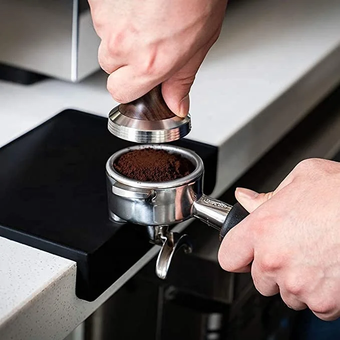 Espresso Tamping Mat - Luxury High-Grip and Food-Safe Black Silicone Corner Tamper