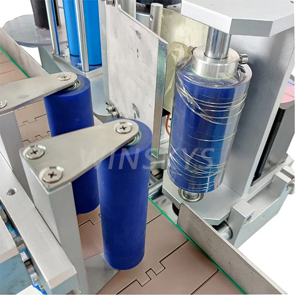 factory double side glass plastic small bottle desktop automatic labeling machine