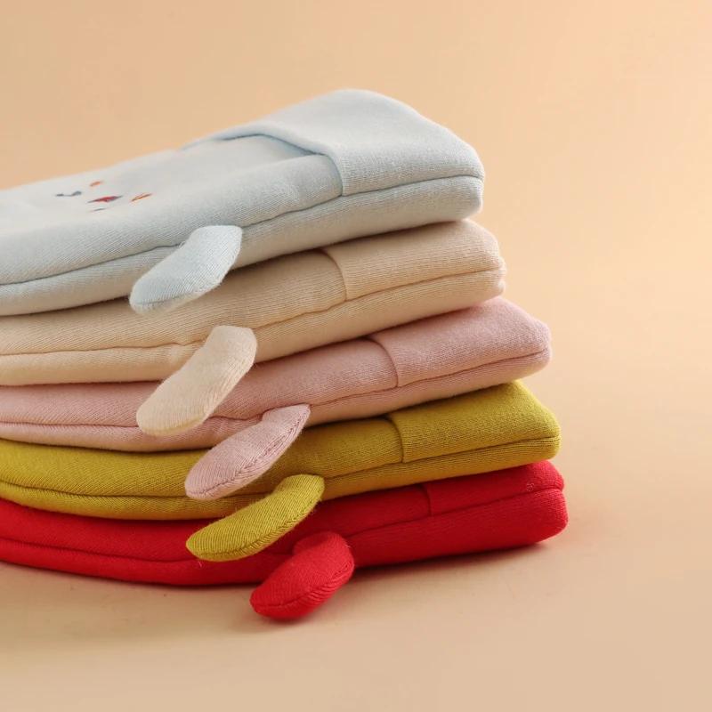 Autumn and winter warm newborn thickened 0-6 months baby boneless cotton newborn men and women baby beanie cap