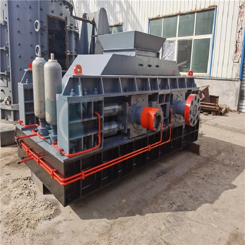 Large Capacity Sand Formation Rate 99% Crusher River Stone Sand Making Double Roller Crusher
