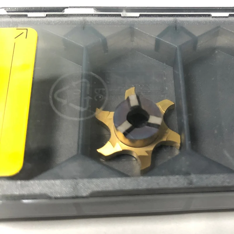 Authentic Sandviks CNC machine tool blade slotting insertion 327R09-1825002-GMM 1025