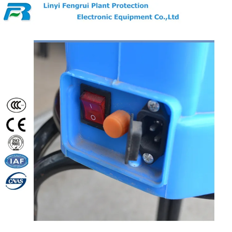 Knapsack agricultural battery sprayer