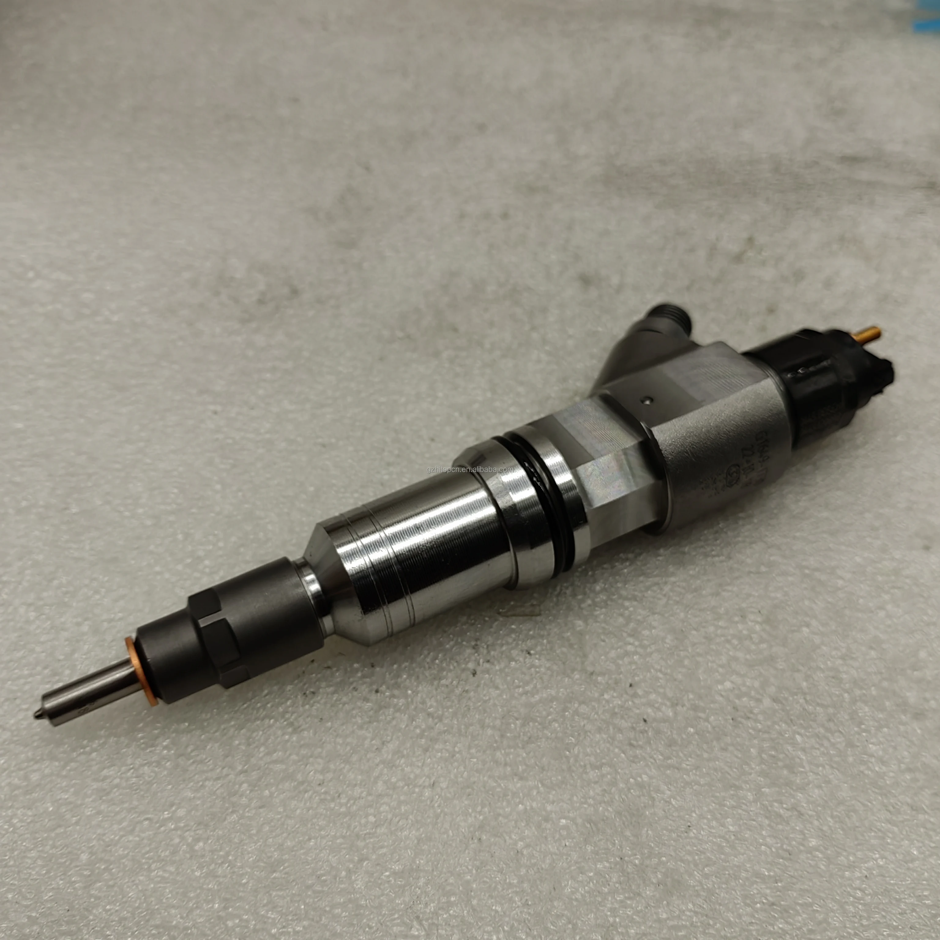 New Common Rail Diesel Engine Fuel Injector  0445120092 for Iveco Engine