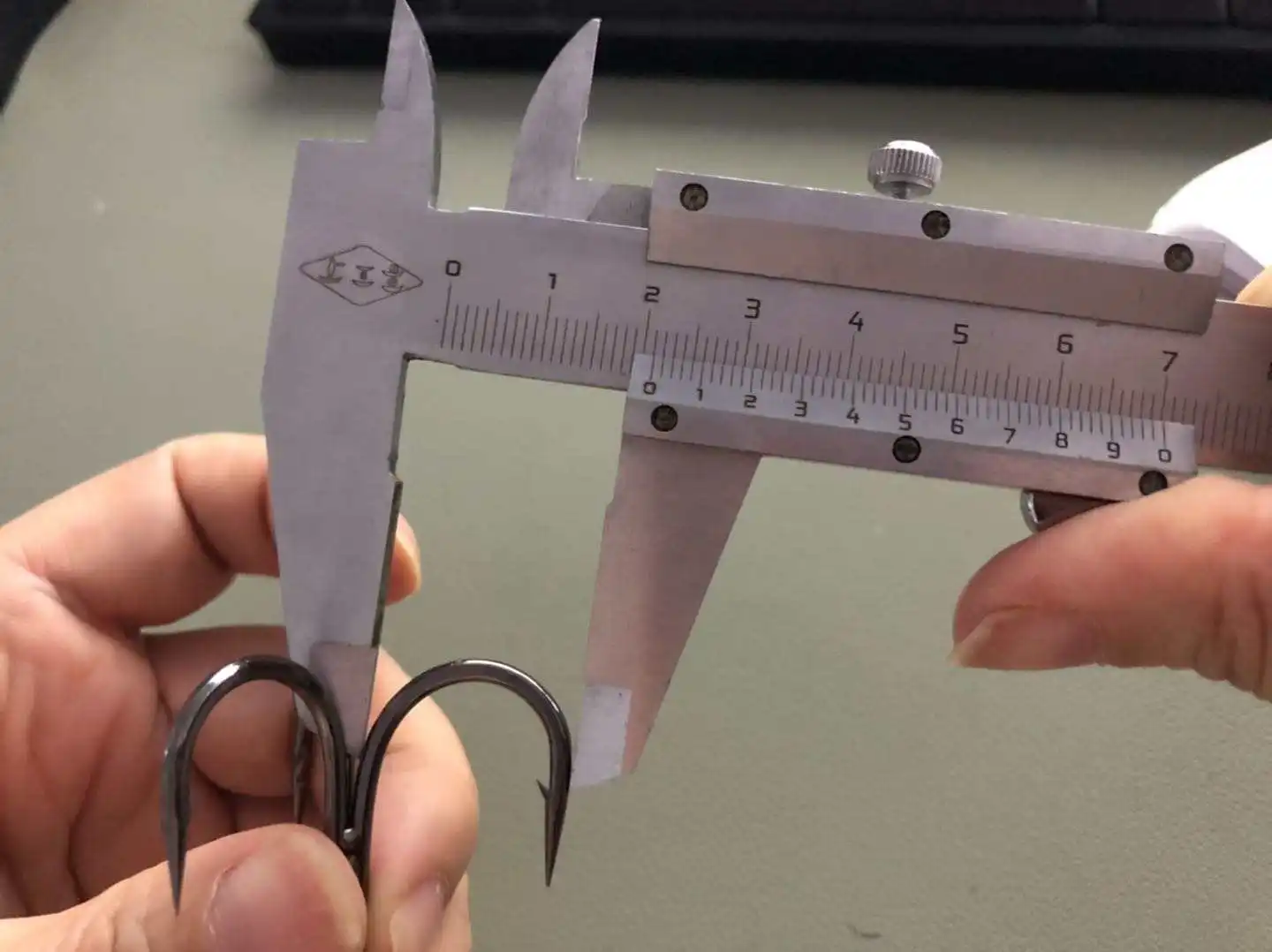 SUPERIORFISHING Big size Treble hooks German Alloy Steel material Rustproof Barbed fishing hooks U6